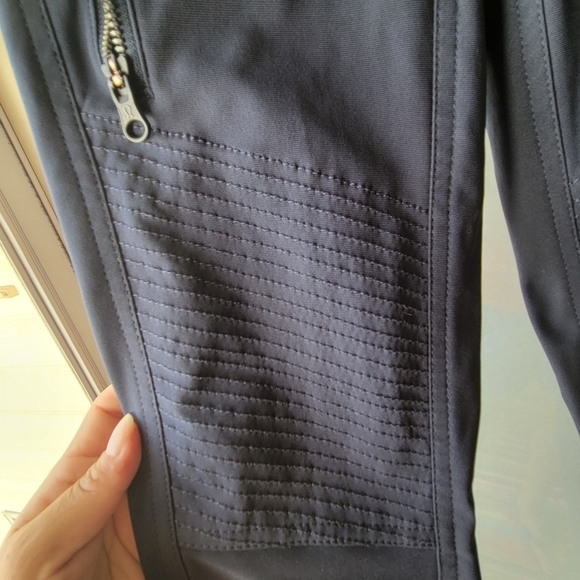 Lululemon Navy Blue Low Rise Zip Up Skinny Pants Size 4 Stretchy Front Rise 9" - Picture 5 of 8